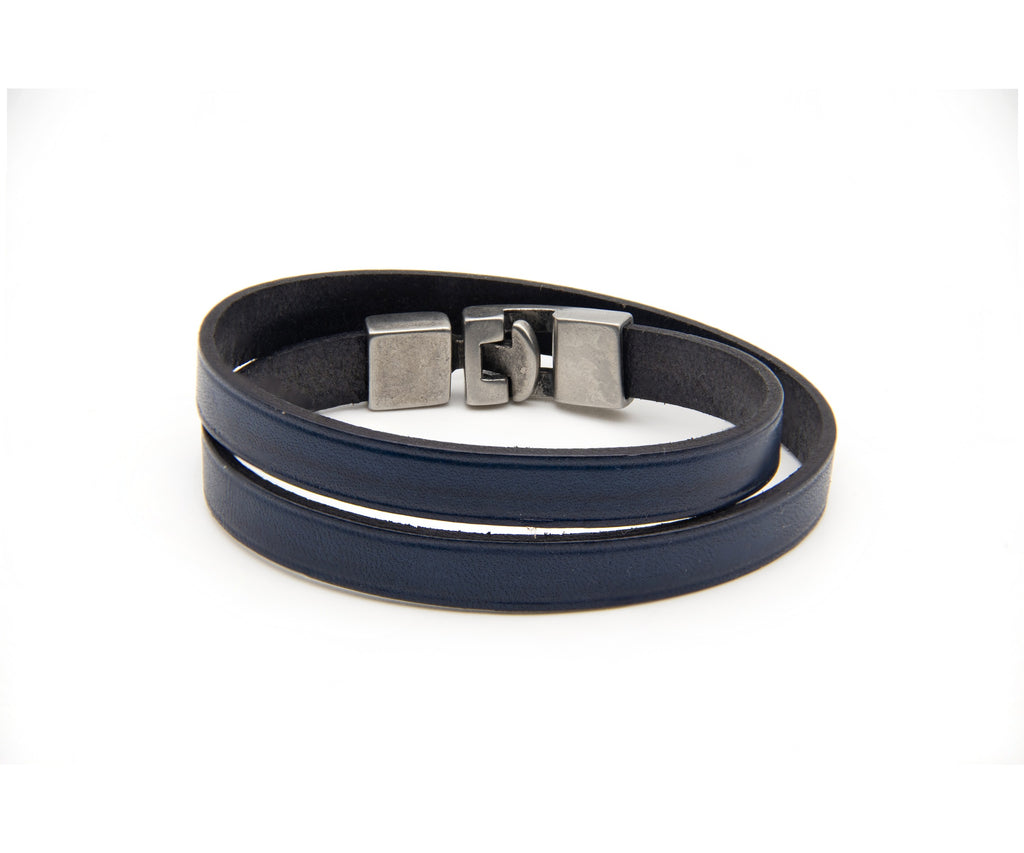 Pulsera Vieja Guardia de cuero plano desgastado de doble vuelta – PuntoAR (vista 4)