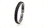 Pulsera Trenza nueva negra, vista lateral en pedestal