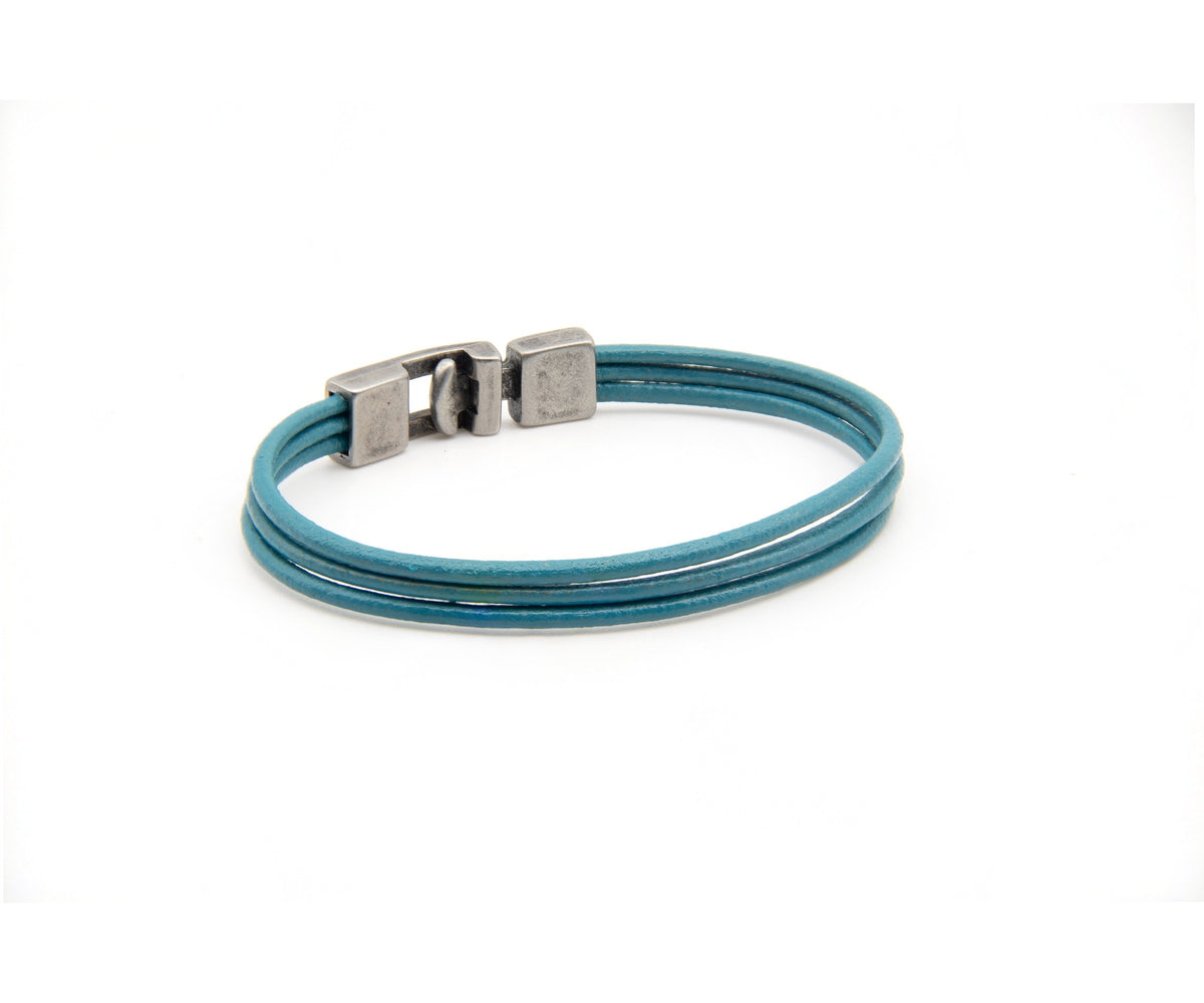 Pulsera Tres Cordones de Color