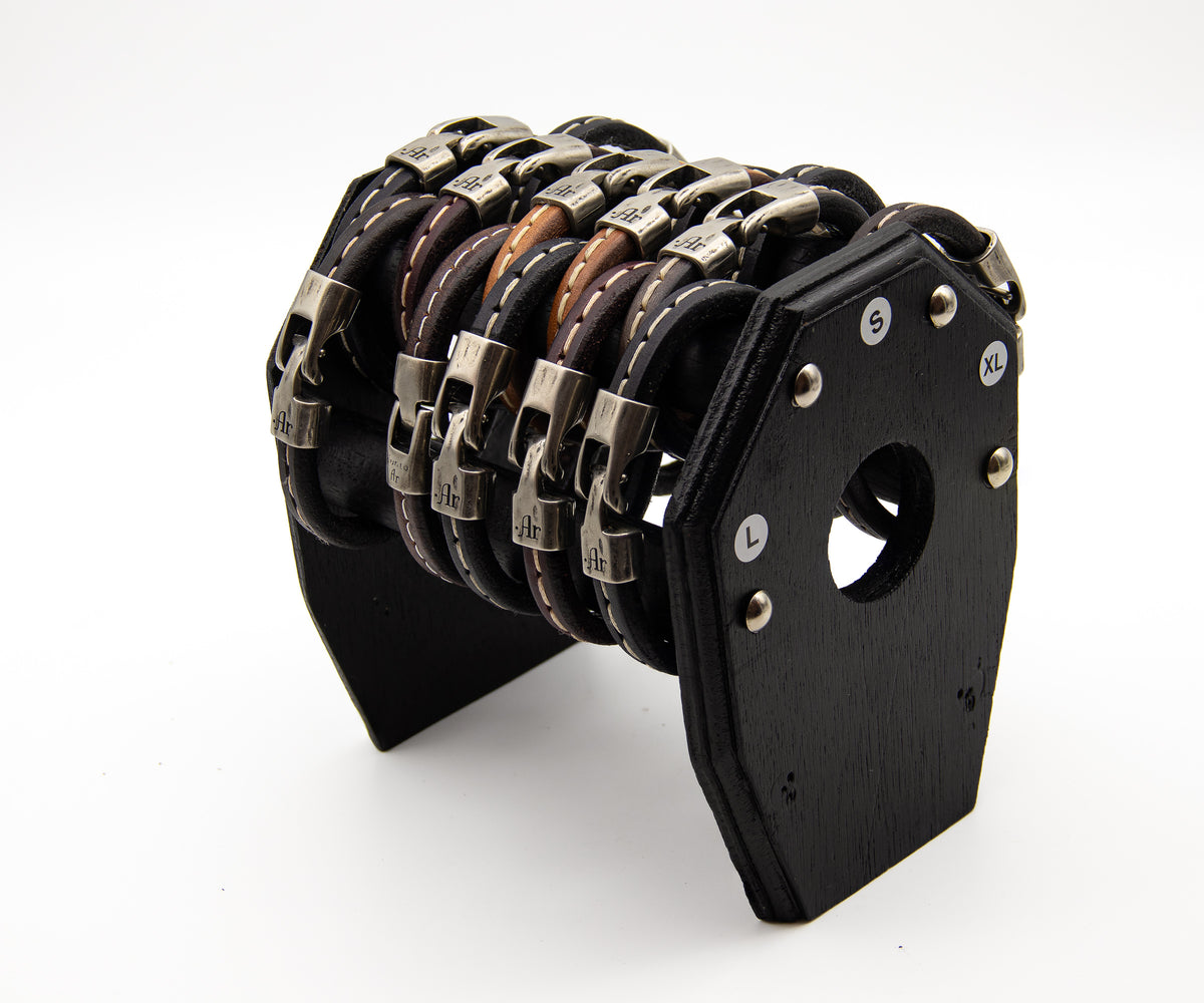 Pulseras Navegante en el expositor – PuntoAR